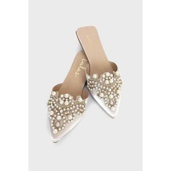 Lulus Shoes - NWOT Lulus Flora Beige Suede Pearl Embroidered Pointed-Toe Flats 8